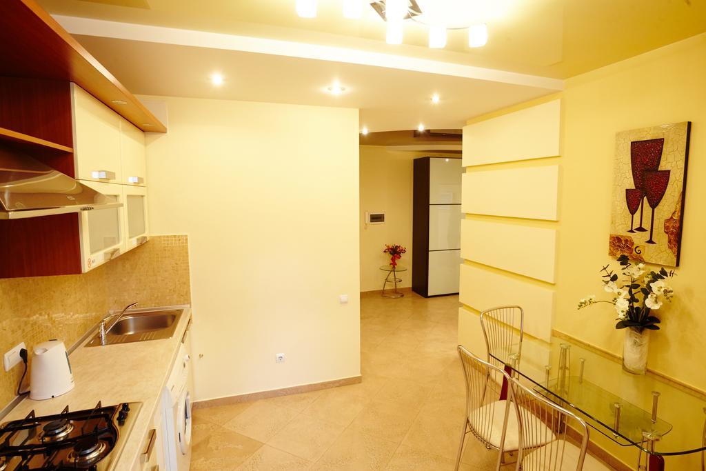 Luxury Apartment In New Building Kischinau Exterior foto